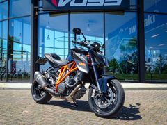 KTM 1290 SUPER DUKE R