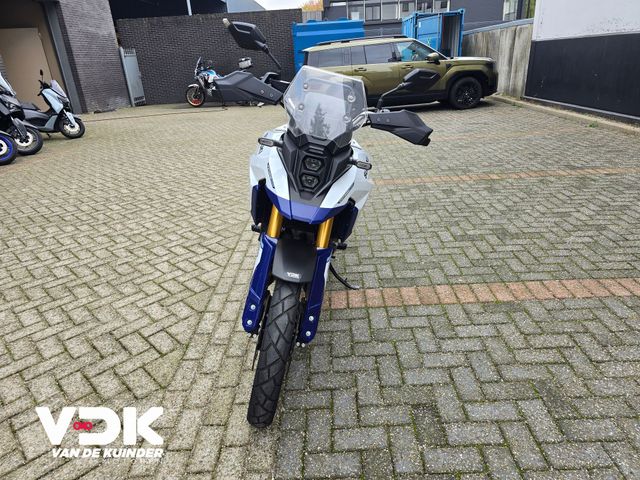 suzuki - v-strom-800