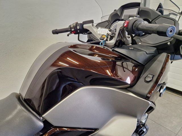 bmw - r-1200-rt-lc
