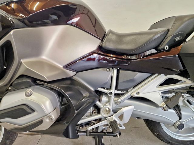 bmw - r-1200-rt-lc