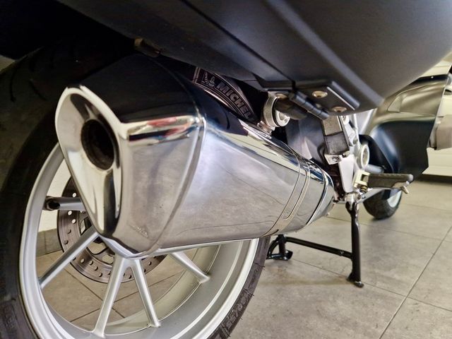 bmw - r-1200-rt-lc