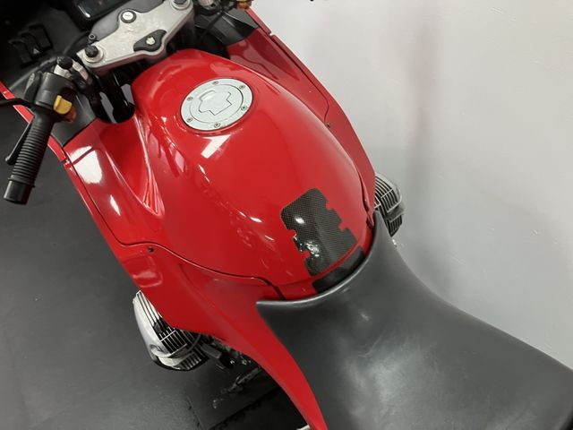 bmw - r-1100-rs
