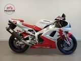 YAMAHA YZF R1