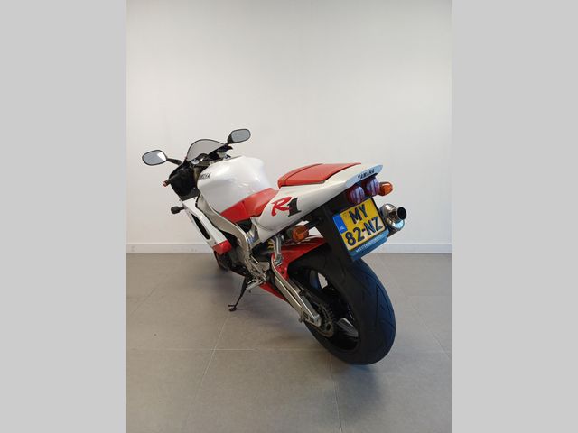 yamaha - yzf-r1