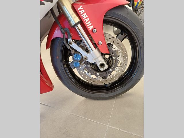 yamaha - yzf-r1