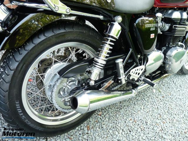 triumph - thruxton-900
