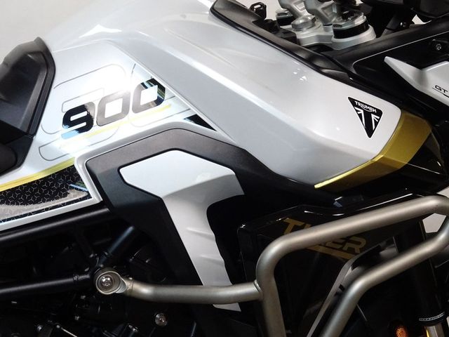 triumph - tiger-900-gt-pro
