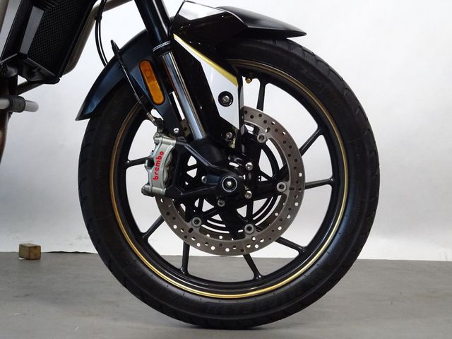 triumph - tiger-900-gt-pro