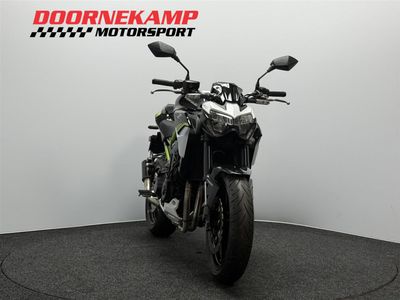 KAWASAKI Z900 – foto 4