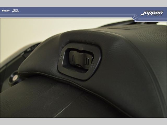 ducati - multistrada-v4-s