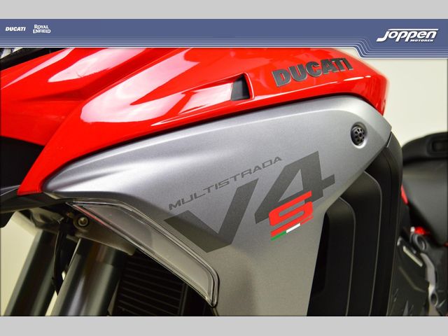 ducati - multistrada-v4-s
