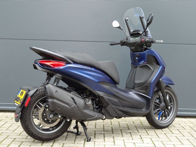 piaggio - beverly-400