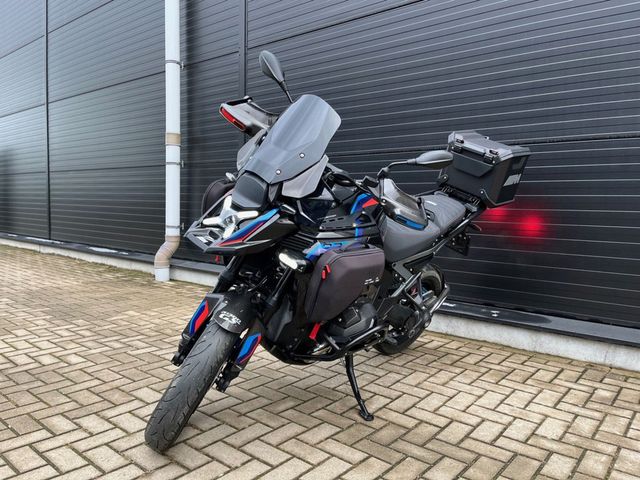 bmw - r-1300-gs-adventure