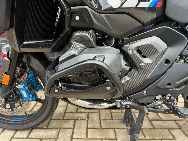 bmw - r-1300-gs-adventure