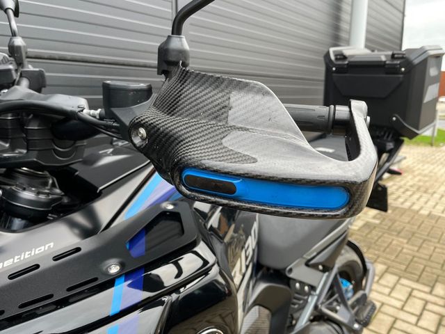 bmw - r-1300-gs-adventure