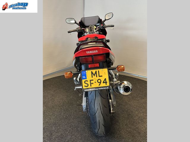 yamaha - fzs-600-fazer-s