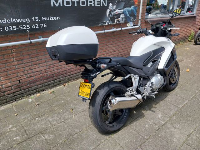 honda - vfr-800-x-crossrunner-abs