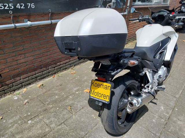 honda - vfr-800-x-crossrunner-abs