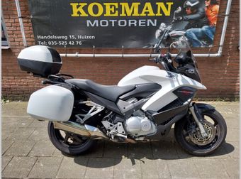 Honda VFR 800 X Crossrunner ABS 2014 occasion