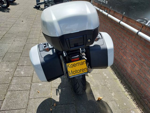 honda - vfr-800-x-crossrunner-abs