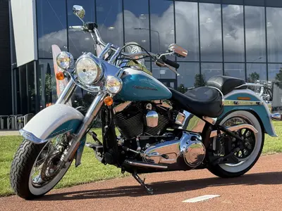 HARLEY-DAVIDSON SOFTAIL DELUXE FLSTN – foto 2