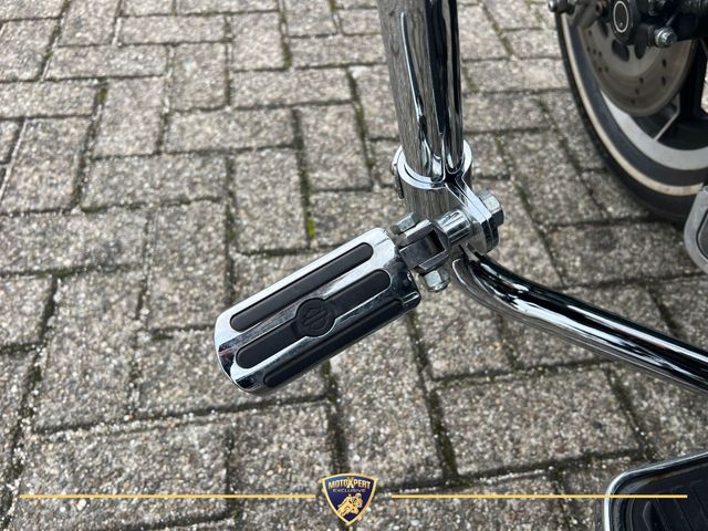 harley-davidson - road-king-flhri