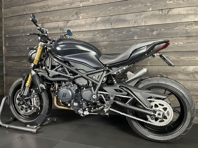 benelli - 752-s