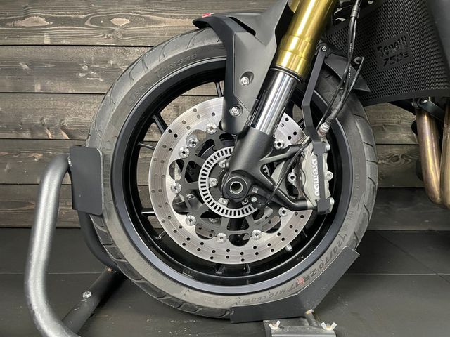 benelli - 752-s