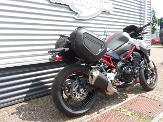 kawasaki - z900-70kw