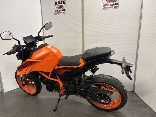 ktm - 390-duke-abs