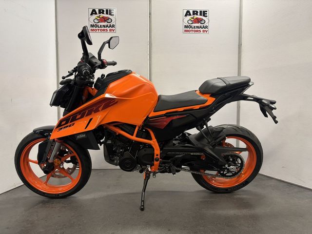 ktm - 390-duke-abs