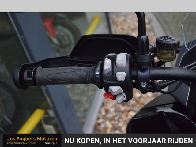 triumph - tiger-1200-gt-pro