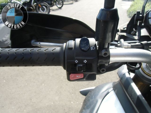 triumph - tiger-800