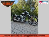 HARLEY-DAVIDSON BREAKOUT