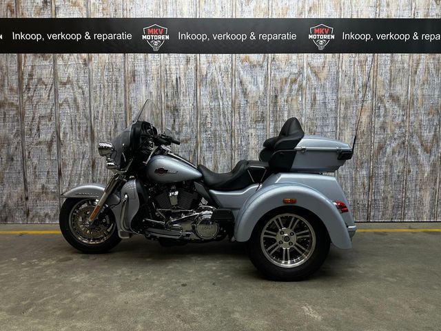 harley-davidson - tri-glide-ultra-114