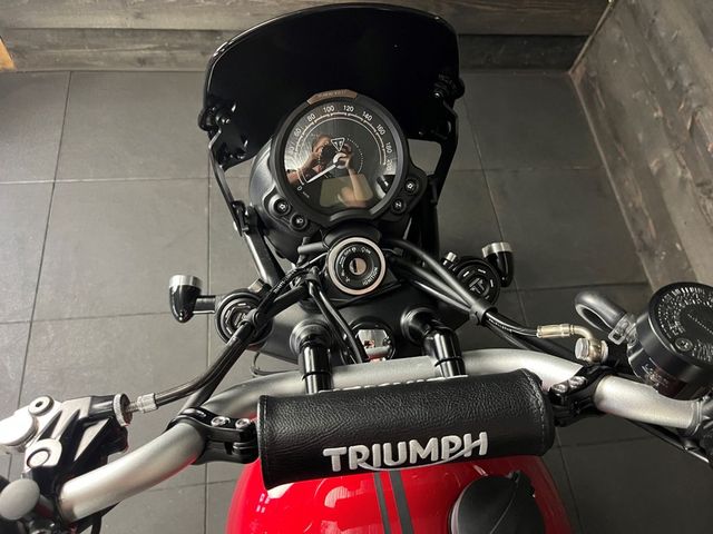 triumph - street-scrambler