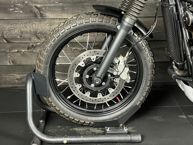 triumph - street-scrambler