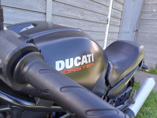 ducati - monster-620
