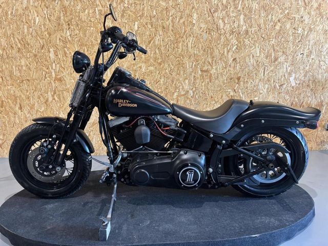 harley-davidson - cross-bones-flstsb