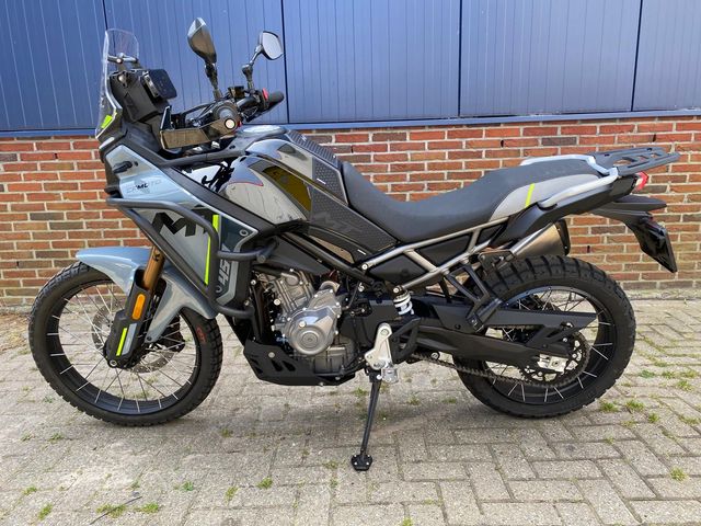 cfmoto - 450-mt