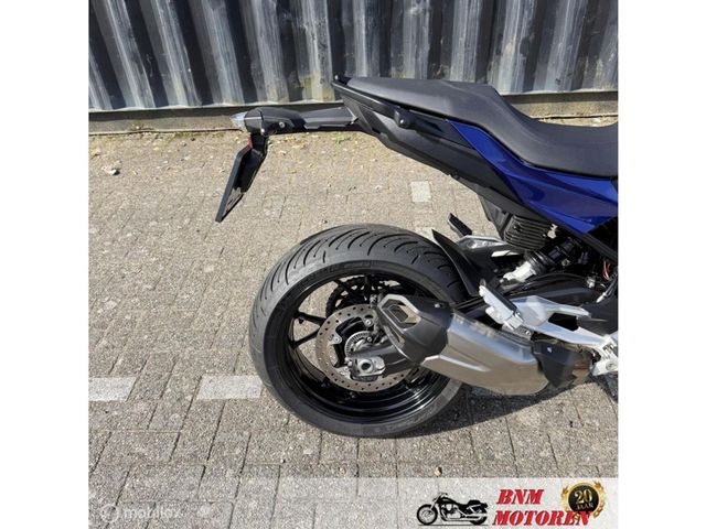 bmw - f-900-r
