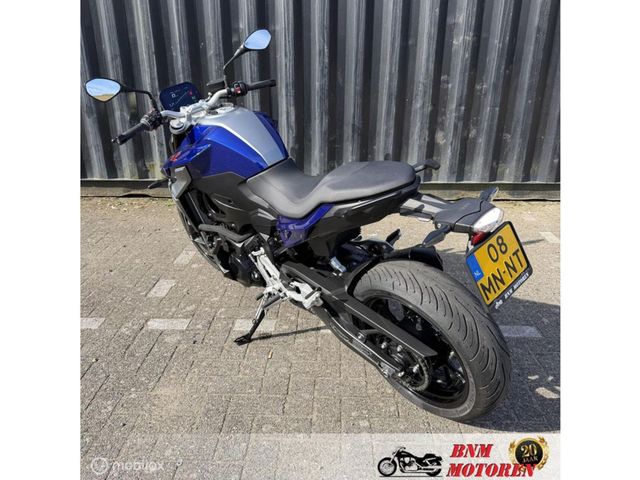bmw - f-900-r