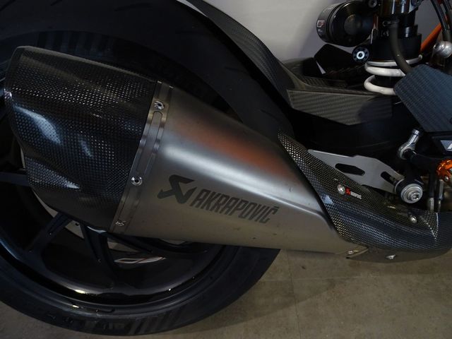 ktm - 1290-super-duke-rr