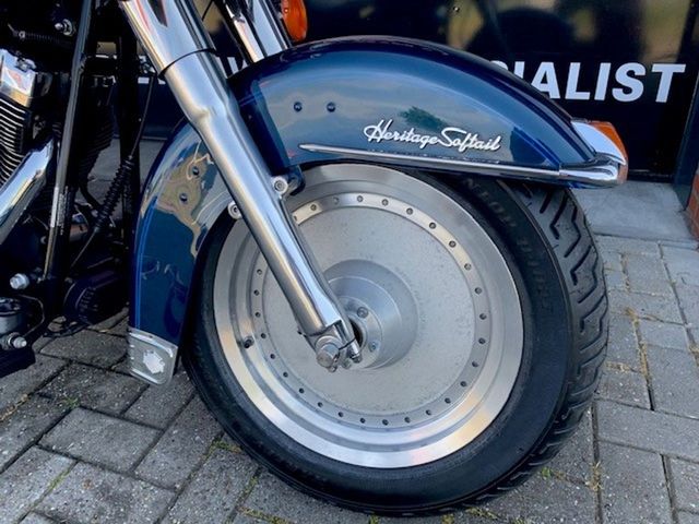 harley-davidson - heritage-softail-classic-flstc