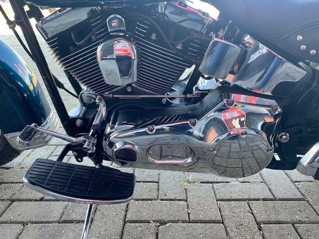 harley-davidson - heritage-softail-classic-flstc