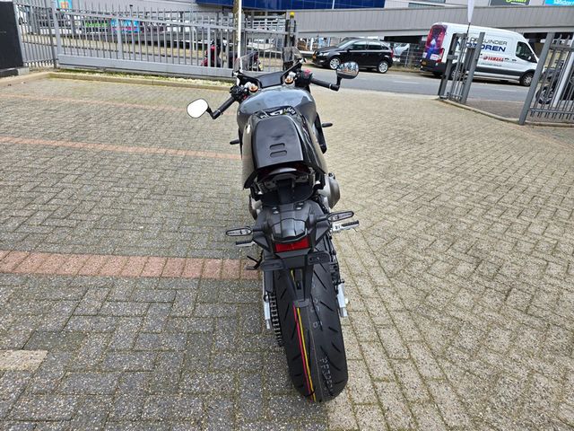 yamaha - xsr-900-gp
