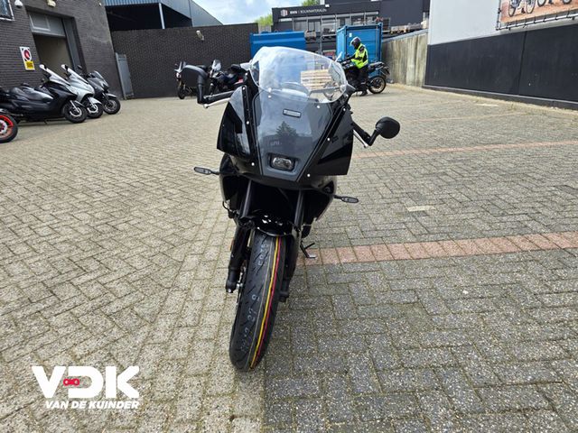 yamaha - xsr-900-gp