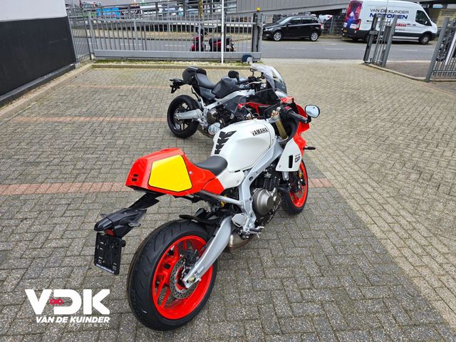 yamaha - xsr-900-gp