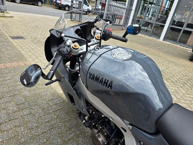 yamaha - xsr-900-gp