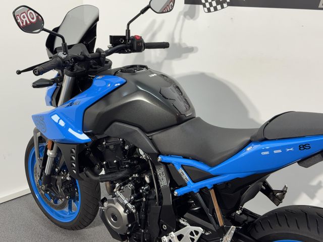 suzuki - gsx-8s